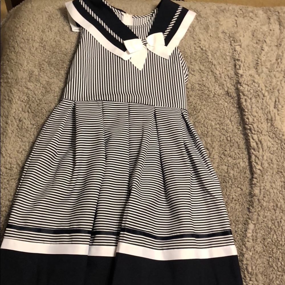 Bonnie Jean strips blue and white dress size 12.